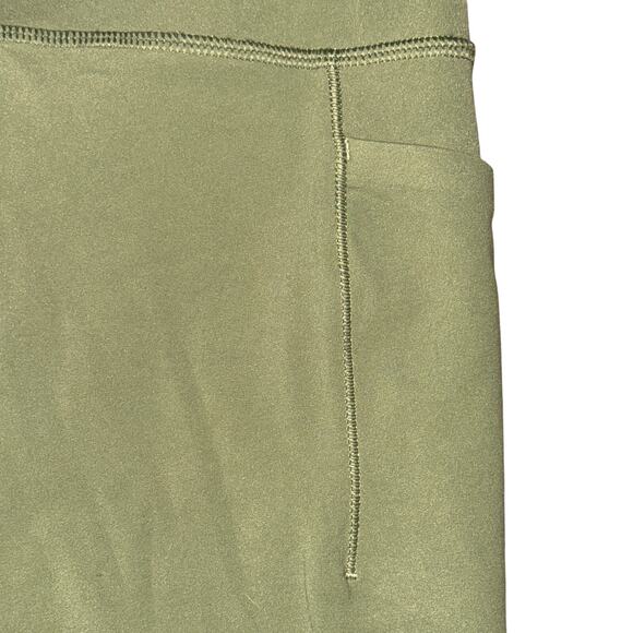 Athleta Salutation Stash Pocket II Capri Women's Size XSP Green Cropped Leggings - Picture 2 of 6
